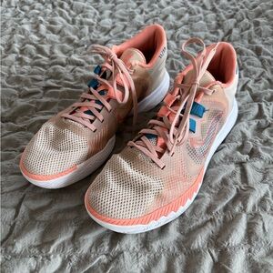 Nike Men's Kyrie Flytrap Rattan Hemp- Peach and Blue